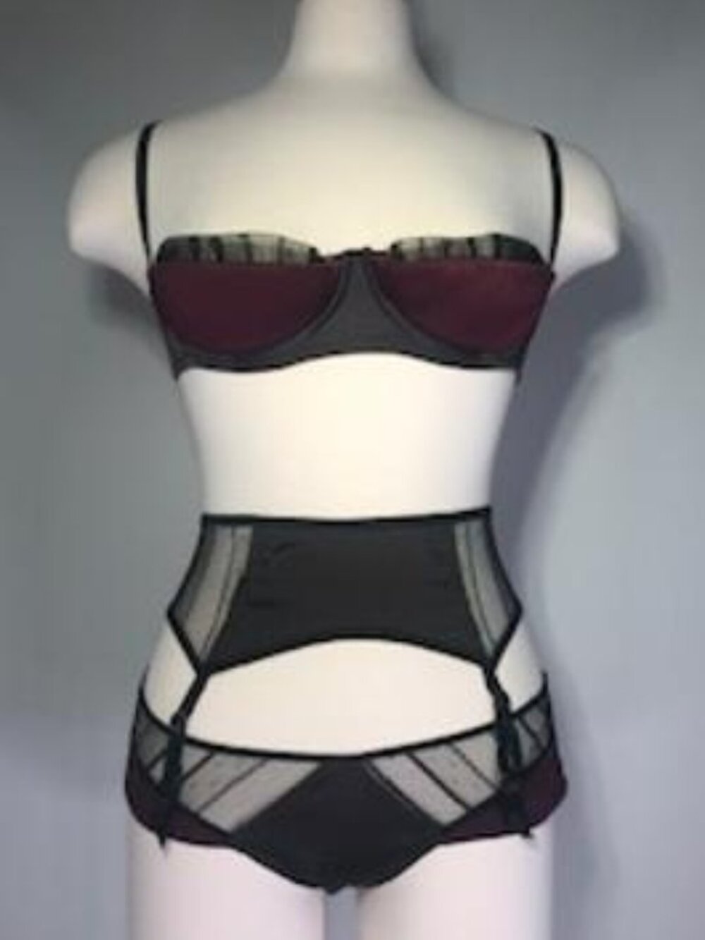 VINTAGE KIKI DE MONTPARNASSE 3 PC  MUSE 1/4 CUP BRA GARTER SET IN BORDEUX/BLACK
